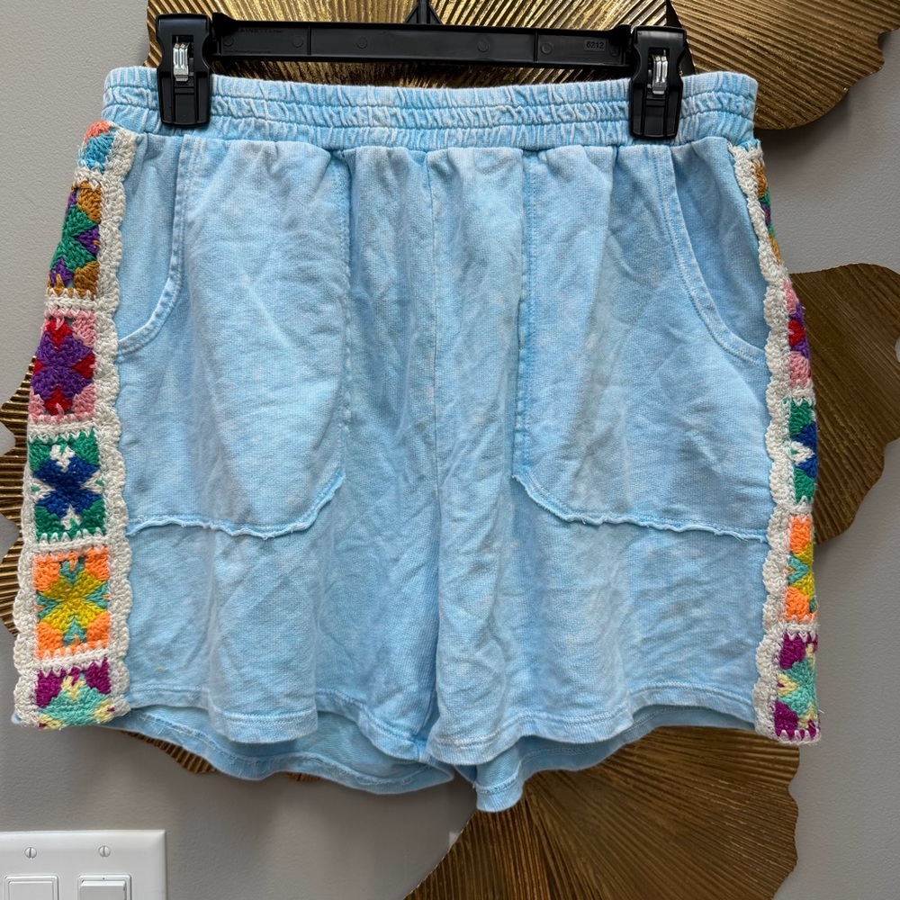 J. Her Mineral Washed Light Blue Shorts Embroidered Sides knitted crochet Large